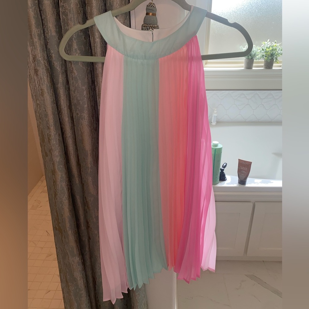 Big kid girls size 10 pleated summer sleeveless dress